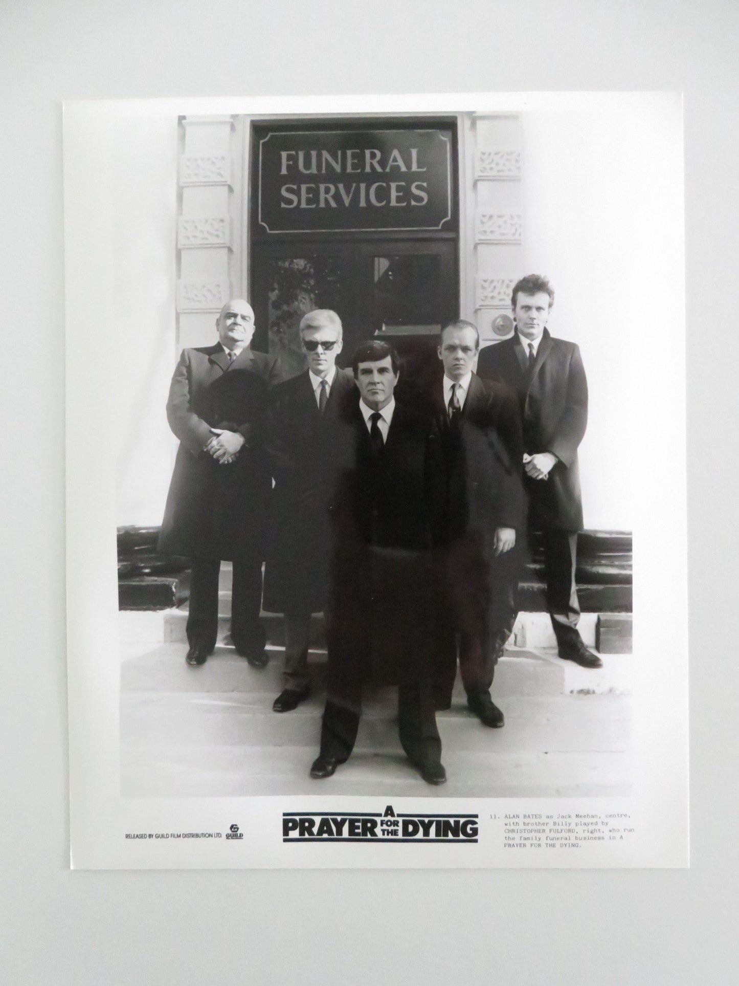A PRAYER FOR THE DYING MOVIE STILL PHOTO LOT OF 11 ALAN BATES BOB HOSKINS 1987 - Rendezvous Cinema