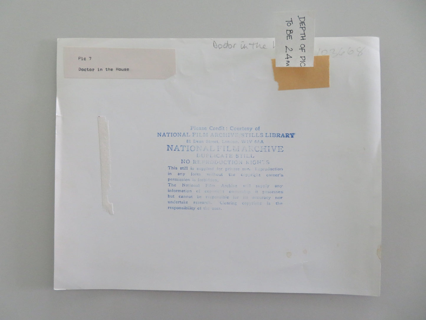 DOCTOR IN THE HOUSE MOVIE STILL PHOTO DIRK BOGARDE KENNETH MORE 1954 Movie posters