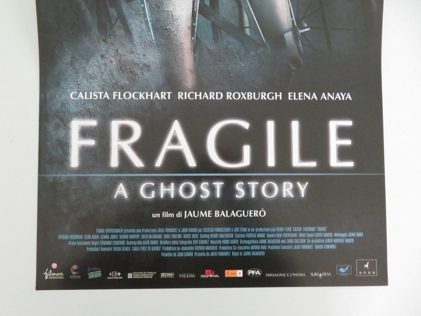 FRAGILE ITALIAN LOCANDINA POSTER CALISTA FLOCKHART RICHARD ROXBURGH 2005 Movie posters