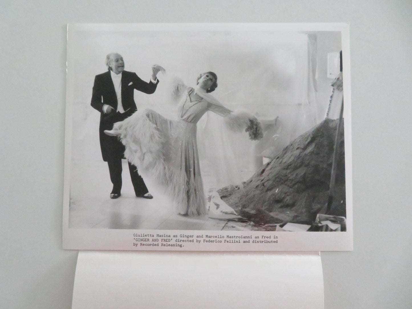 GINGER & FRED MOVIE STILL PHOTO LOT OF 9 MARCELLO MASTROIANNI G. MASINA 1986 - Rendezvous Cinema