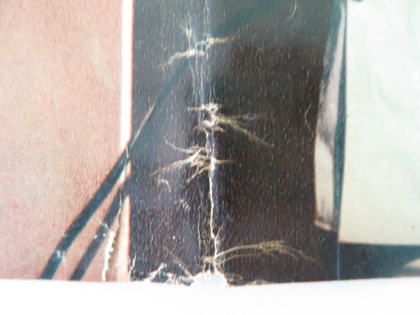 ASSAULT ON A QUEEN - E ITALIAN FOTOBUSTA POSTER FRANK SINATRA VIRNA LISI 1966 - Rendezvous Cinema