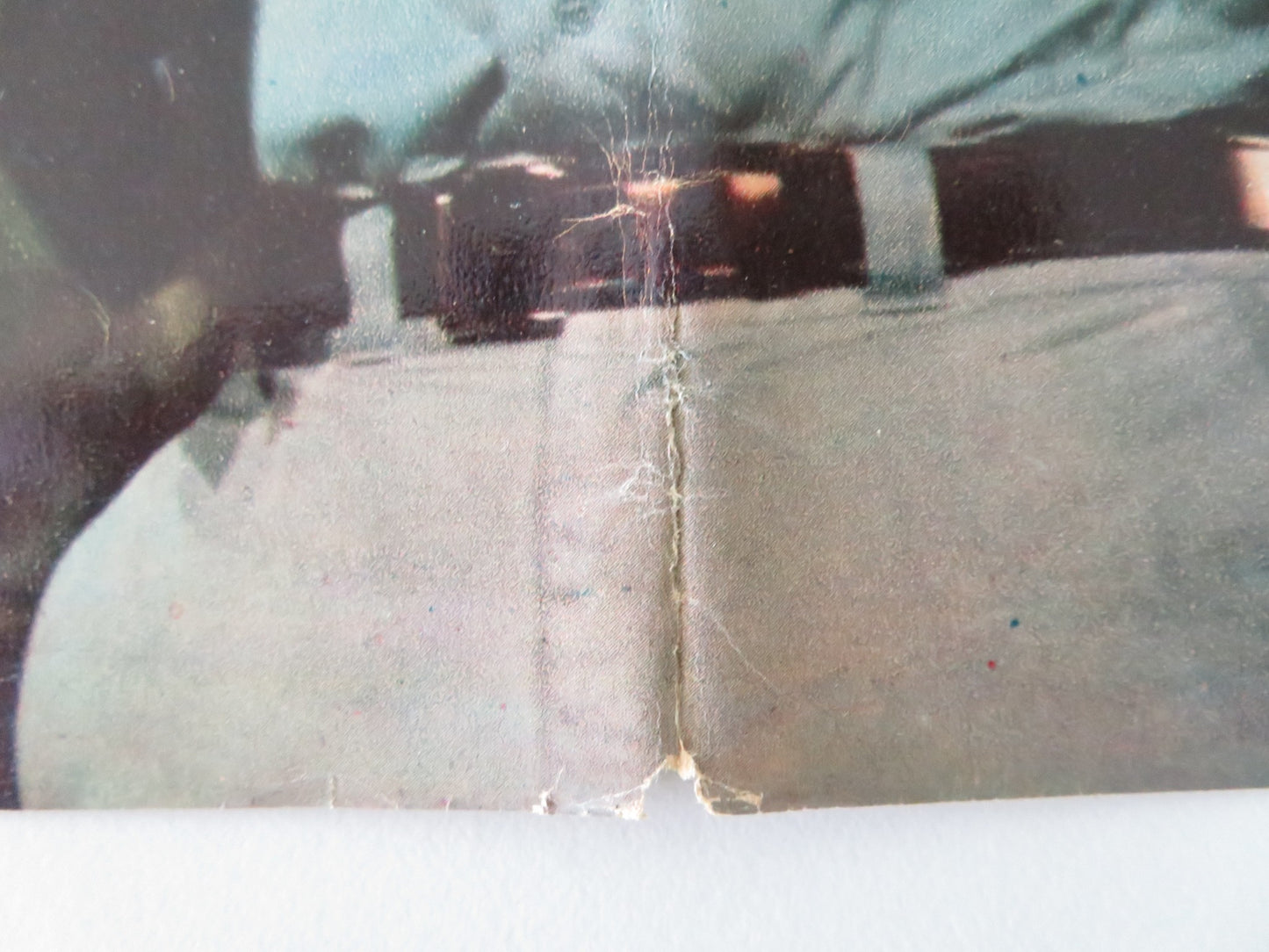 ASSAULT ON A QUEEN - F ITALIAN FOTOBUSTA POSTER FRANK SINATRA VIRNA LISI 1966 - Rendezvous Cinema