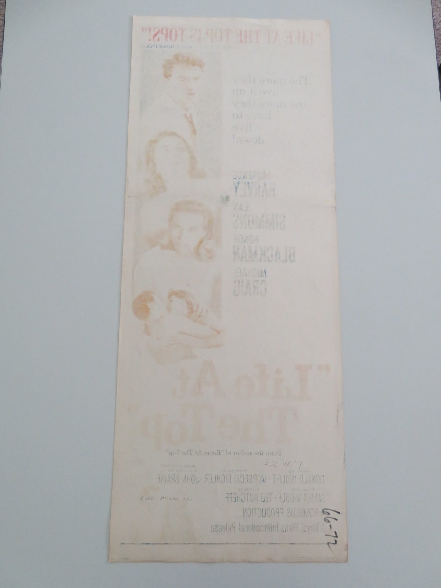 LIFE AT THE TOP US INSERT POSTER LAURENCE HARVEY JEAN SIMMONS H. BLACKMAN 1966 - Rendezvous Cinema