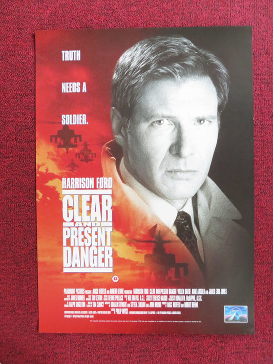 CLEAR AND PRESENT DANGER VHS VIDEO POSTER HARRISON FORD WILLEM DAFOE 1994