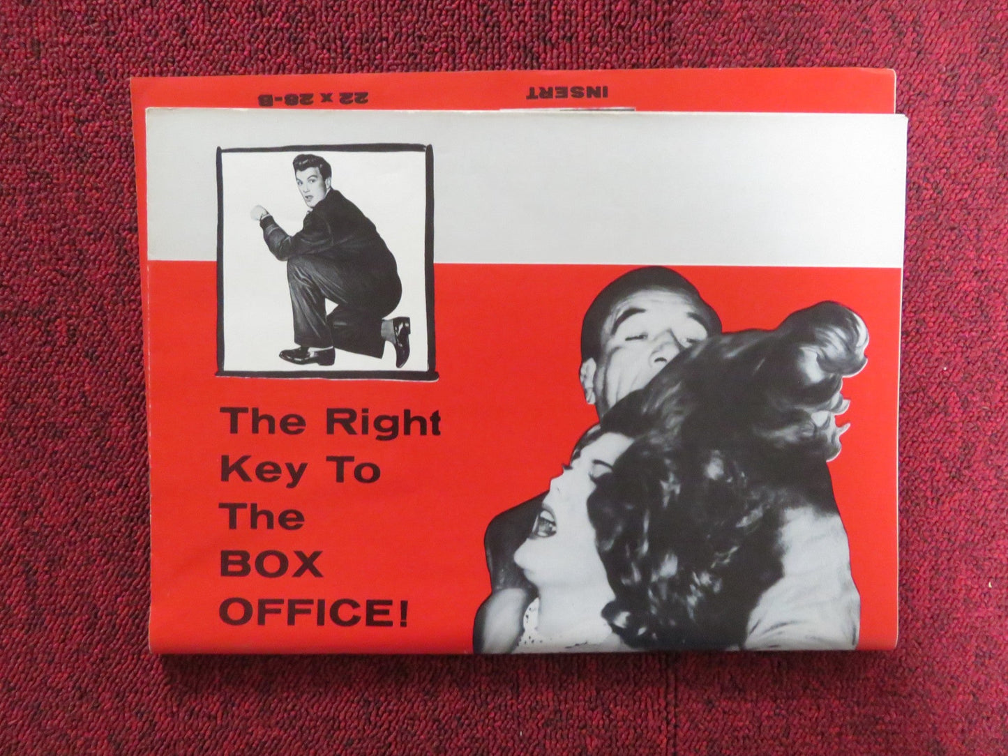 MAN IN THE VAULT UNCUT FOLDED PRESS BOOK WILLIAM CAMPBELL KAREN SHARPE 1956 Rendezvous Cinema Movie posters