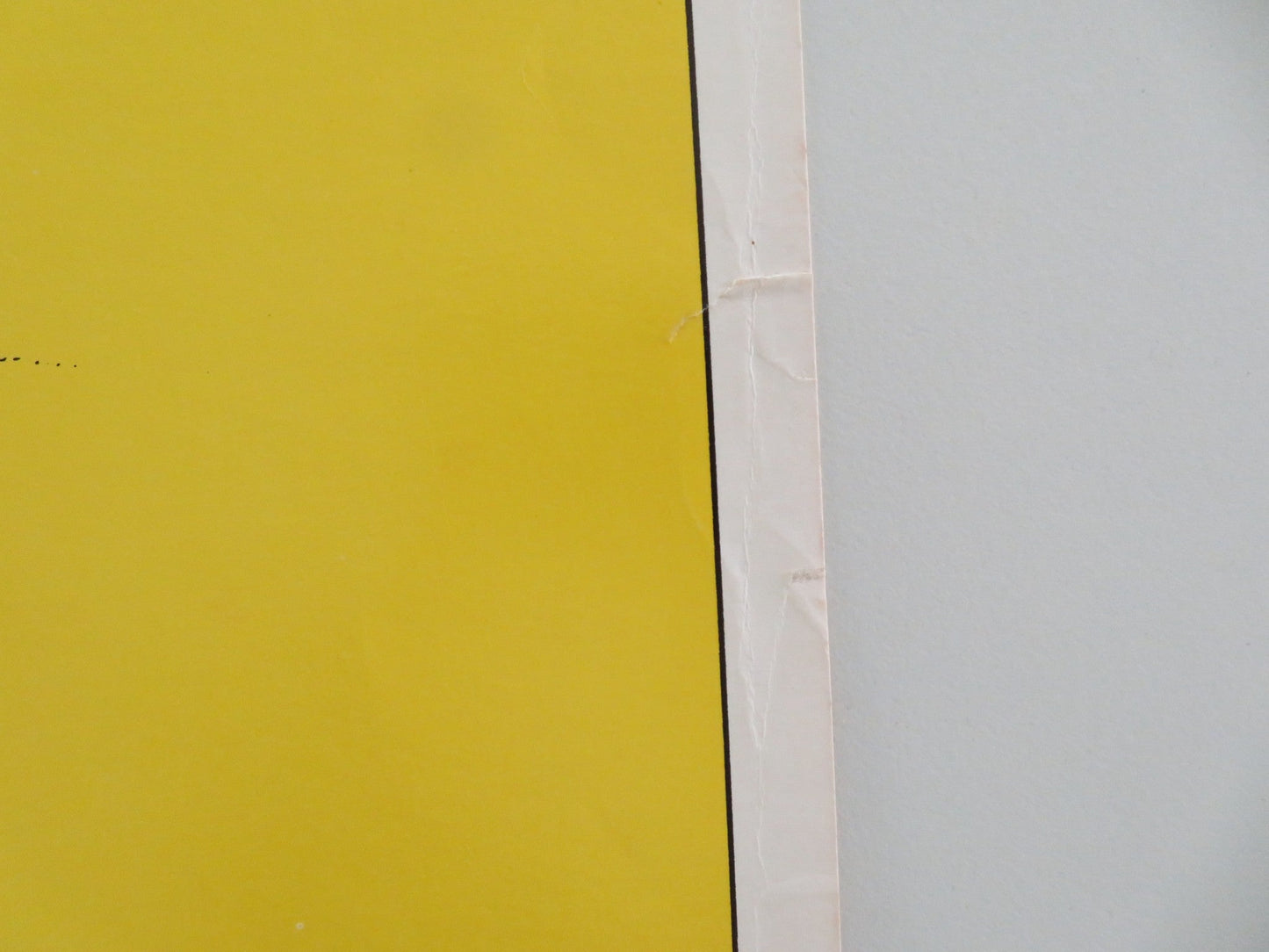 SHOOT US INSERT POSTER CLIFF ROBERTSON ERNEST BORGNINE 1976 Movie posters