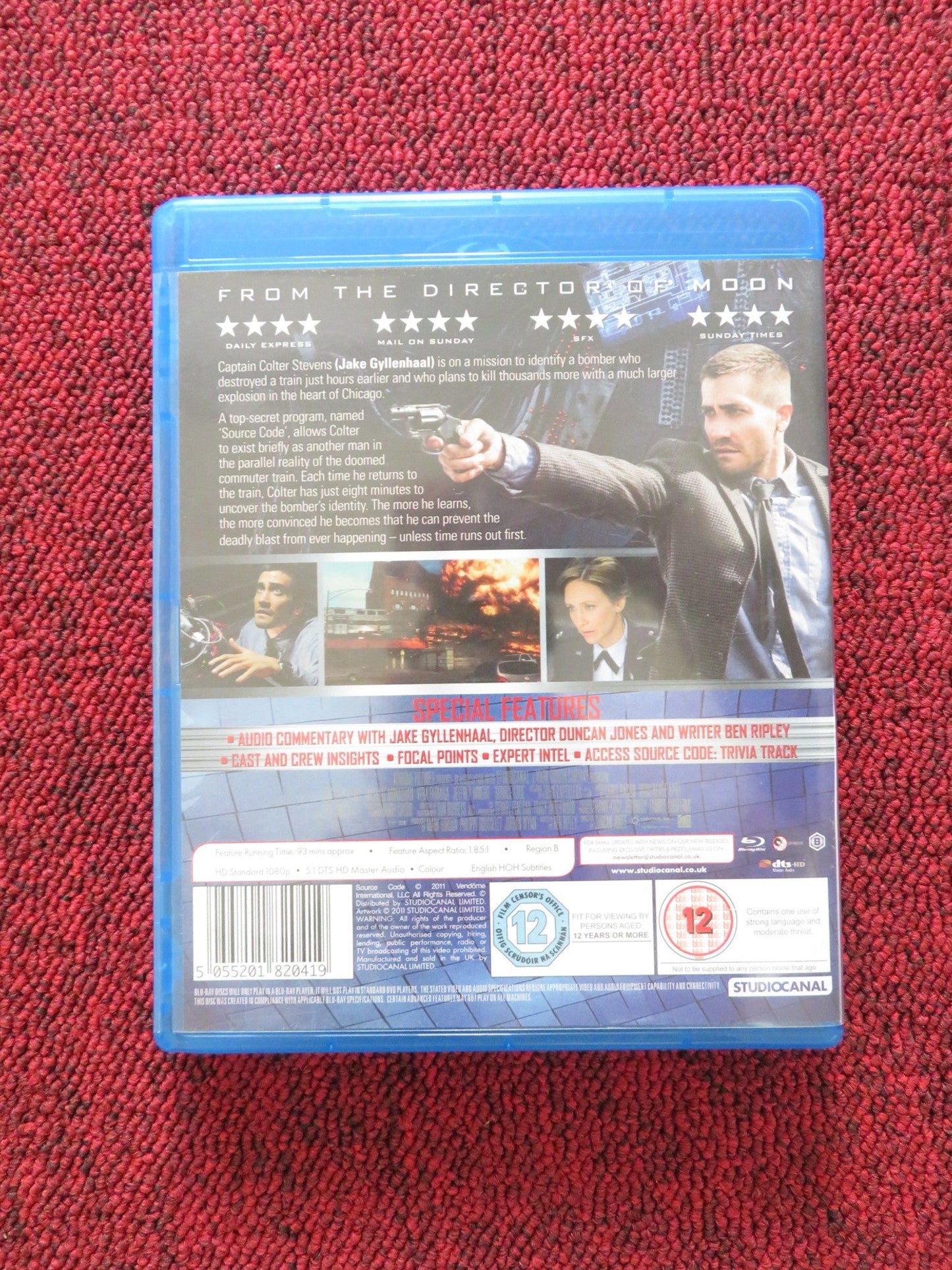 SOURCE CODE (BLU - RAY) JAKE GYLLENHAAL MICHELLE MONAGHAN 2011 REGION B Rendezvous Cinema Movie posters