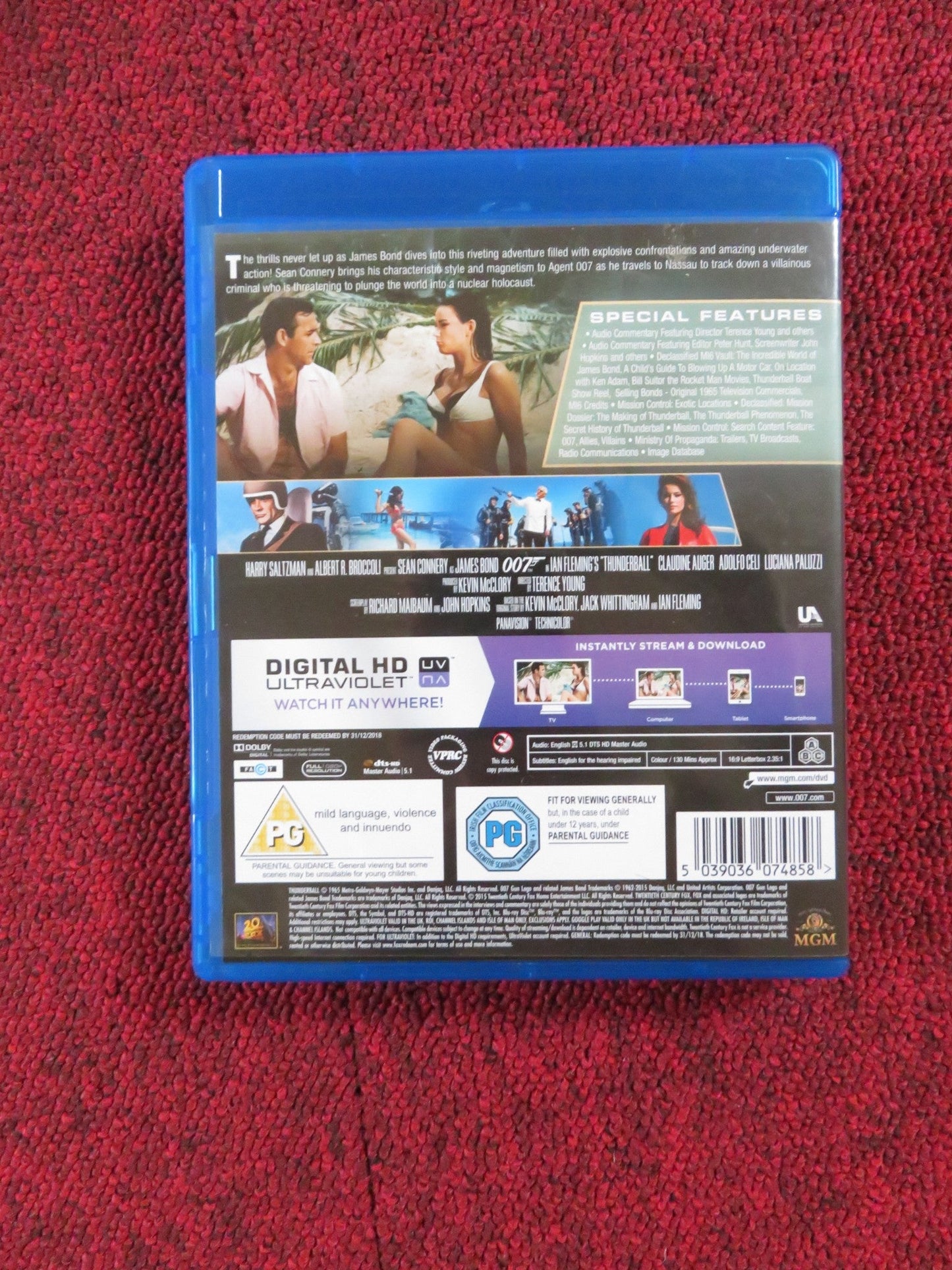 THUNDERBALL (BLU - RAY) SEAN CONNERY JAMES BOND 007 1965 REGION A, B, C Rendezvous Cinema Movie posters