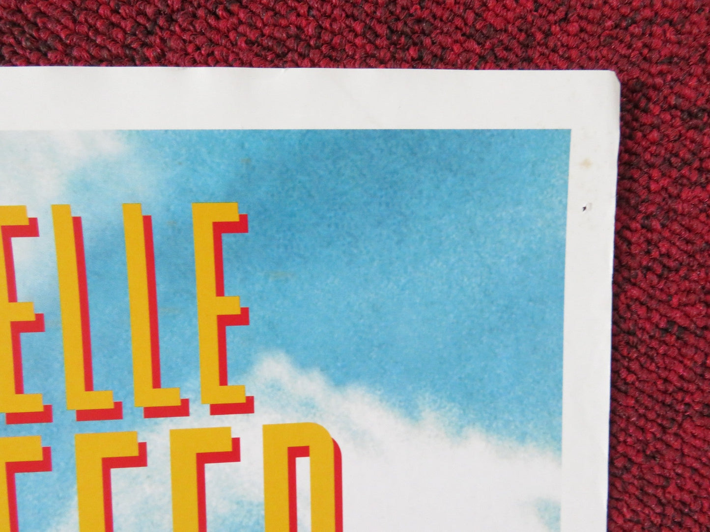 UP CLOSE AND PERSONAL VHS POSTER ROLLED ROBERT REDFORD MICHELLE PFEIFFER 1996 Rendezvous Cinema Movie posters