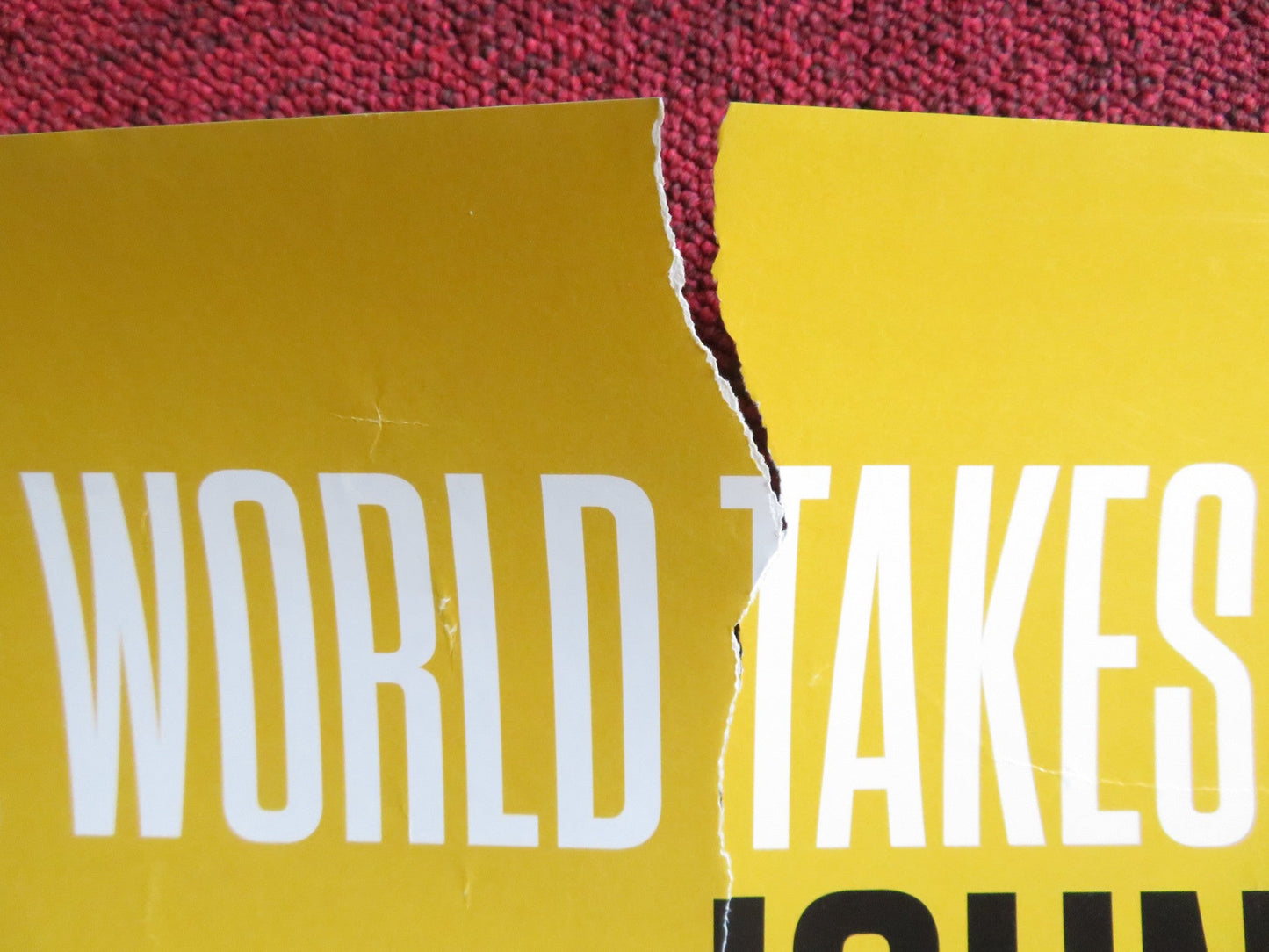 CENTRAL INTELLIGENCE US ONE SHEET ROLLED POSTER DWAYNE JOHNSON KEVIN HART 2016 Rendezvous Cinema Movie posters