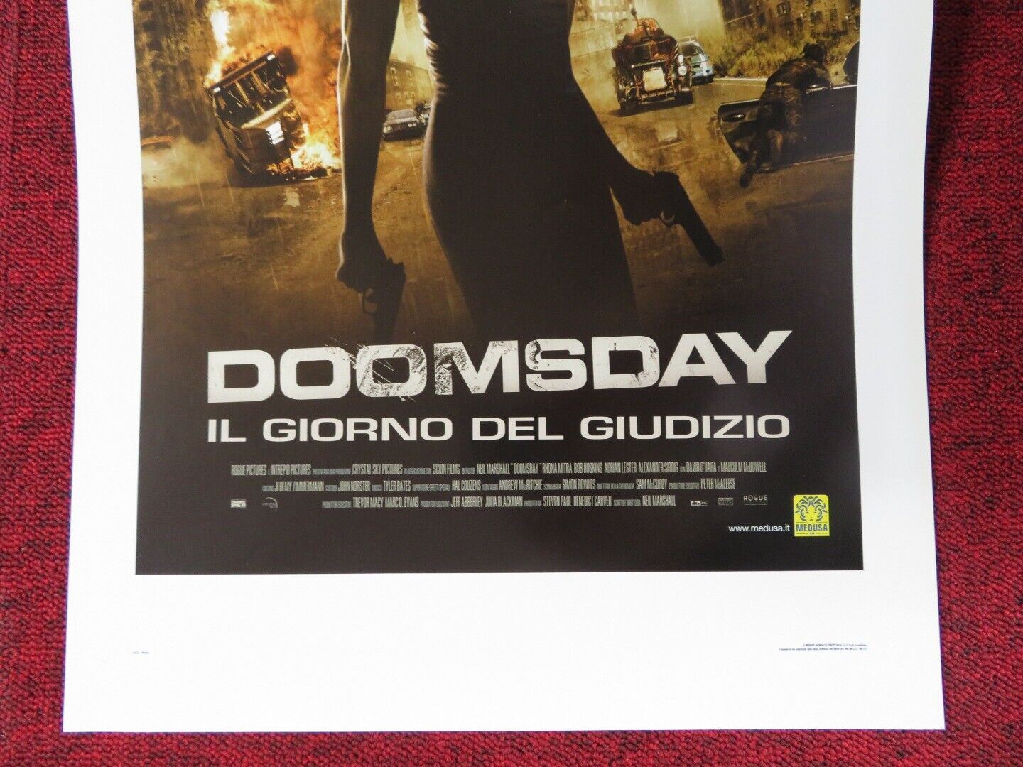 DOOMSDAY ITALIAN LOCANDINA (27.5"x13") POSTER NEIL MARSHALL CARYN PETERSON 2008 Movie posters