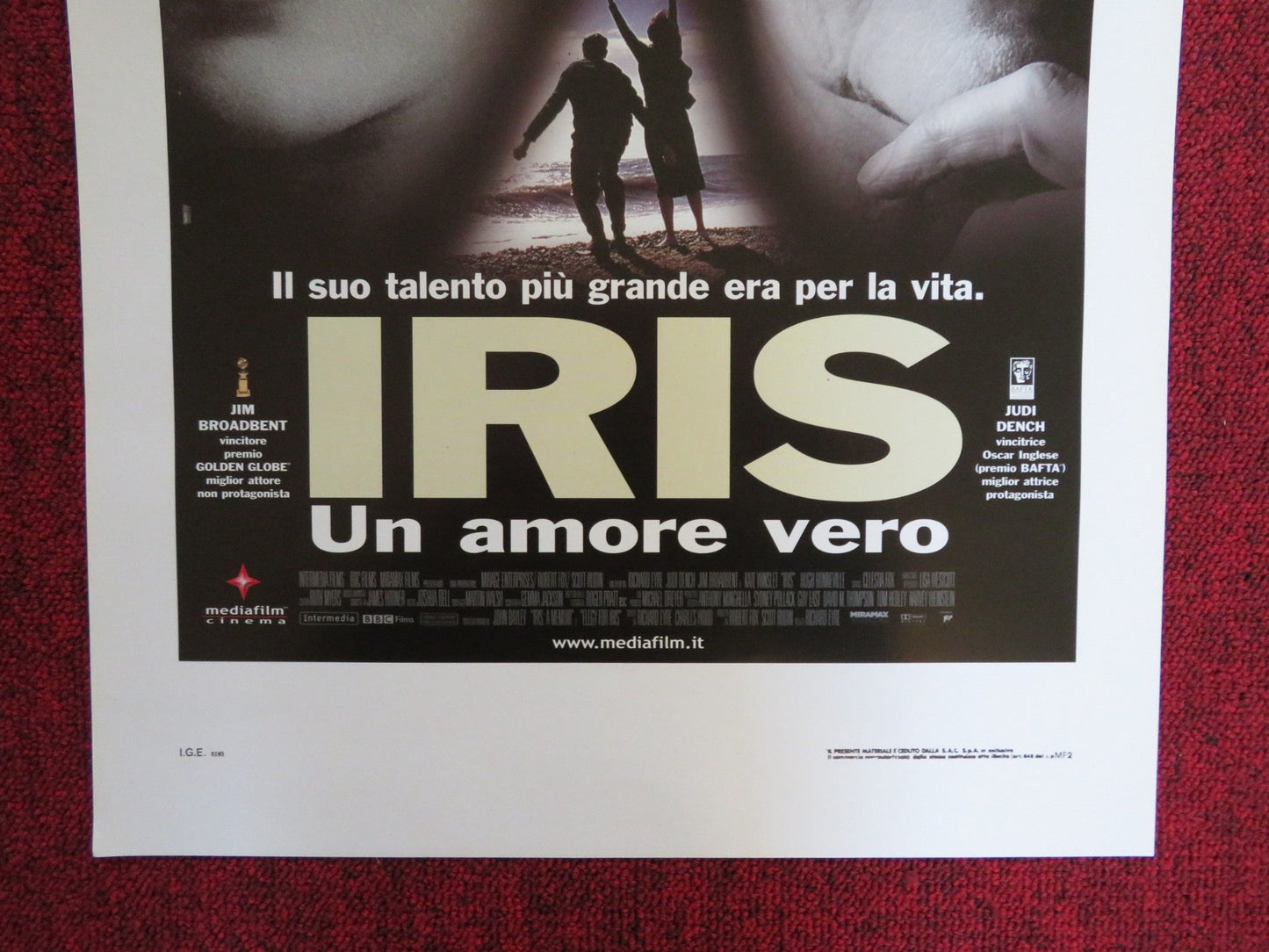 IRIS ITALIAN LOCANDINA POSTER JUDI DENCH KATE WINSLET 2001 Rendezvous Cinema Movie posters