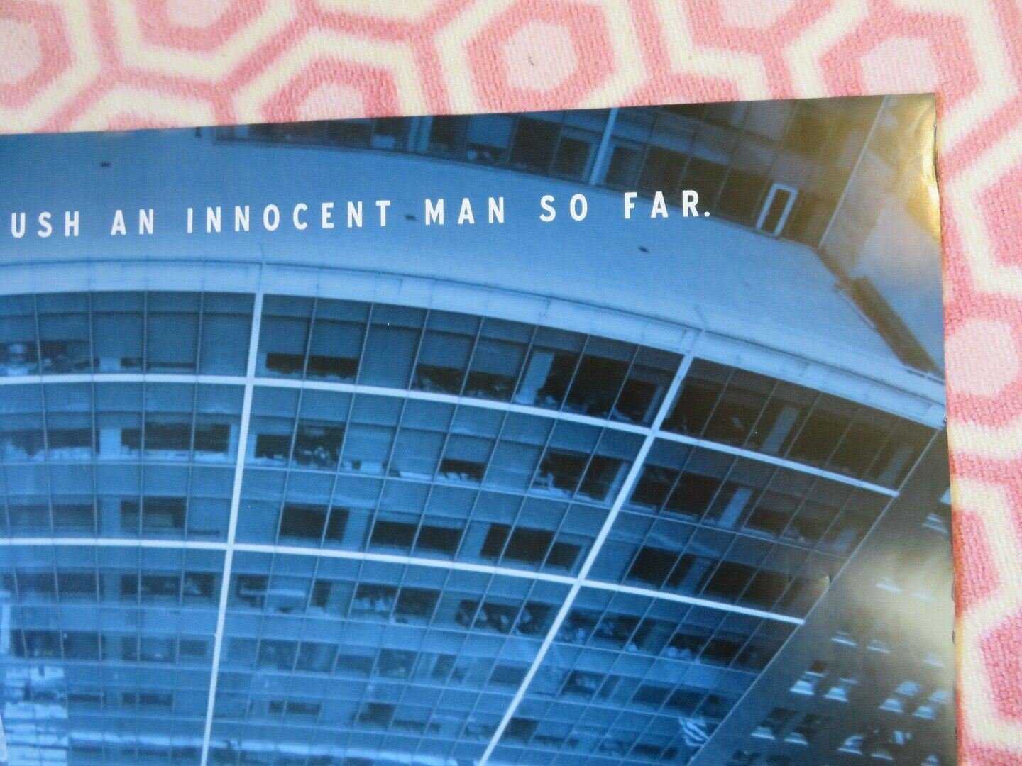 MAN ON A LEDGE US ONE SHEET ROLLED POSTER ED HARRIS SAM WORTHINGTON 2012 Movie posters