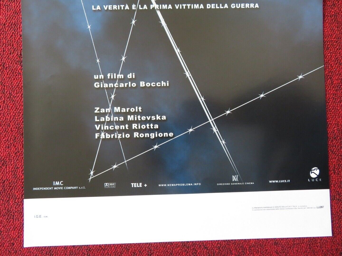 NEMA PROBLEMA ITALIAN LOCANDINA (27.5"x12.5") POSTER GIANCARLO BOCCHI 2004 Movie posters