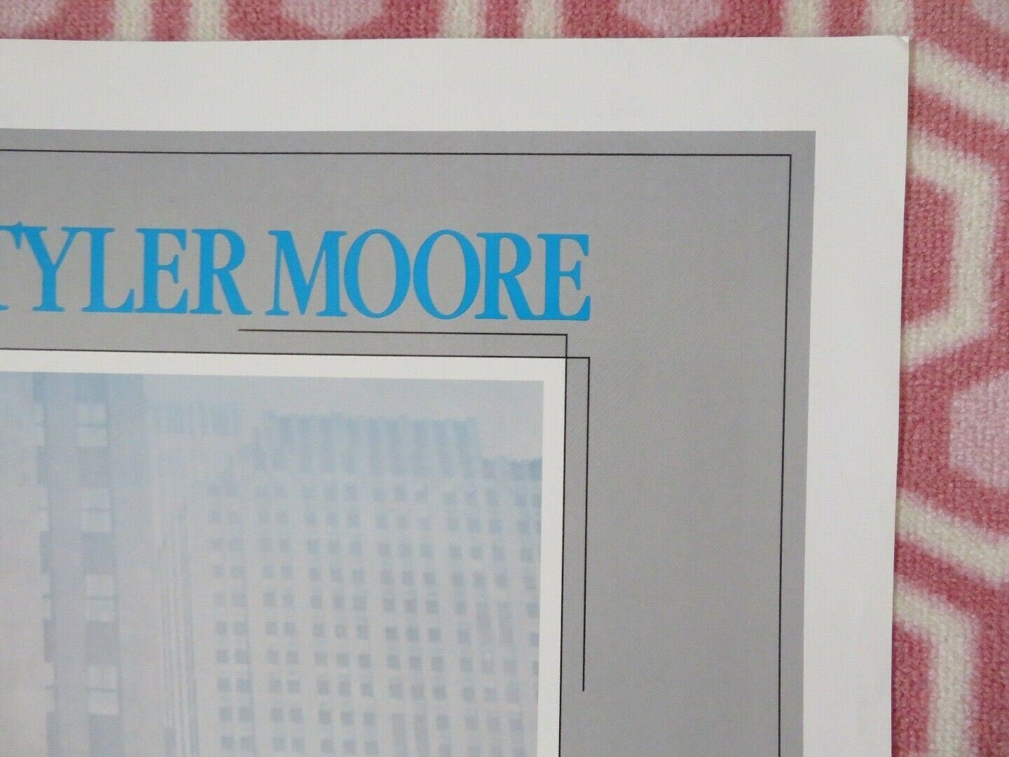 SIX WEEKS ONE SHEET POSTER FOLDED DUDLEY MOORE MARY TYLER MOORE 1982 Rendezvous Cinema Movie posters