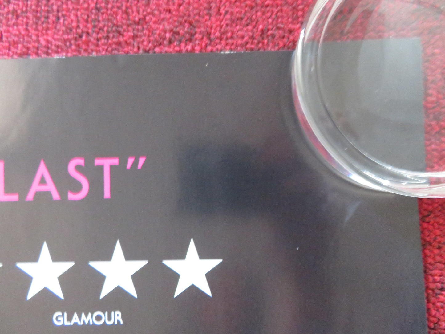 THE GUEST UK QUAD (30"x 40") ROLLED POSTER DAN STEVENS MAIKA MONROE 2014 Rendezvous Cinema Movie posters