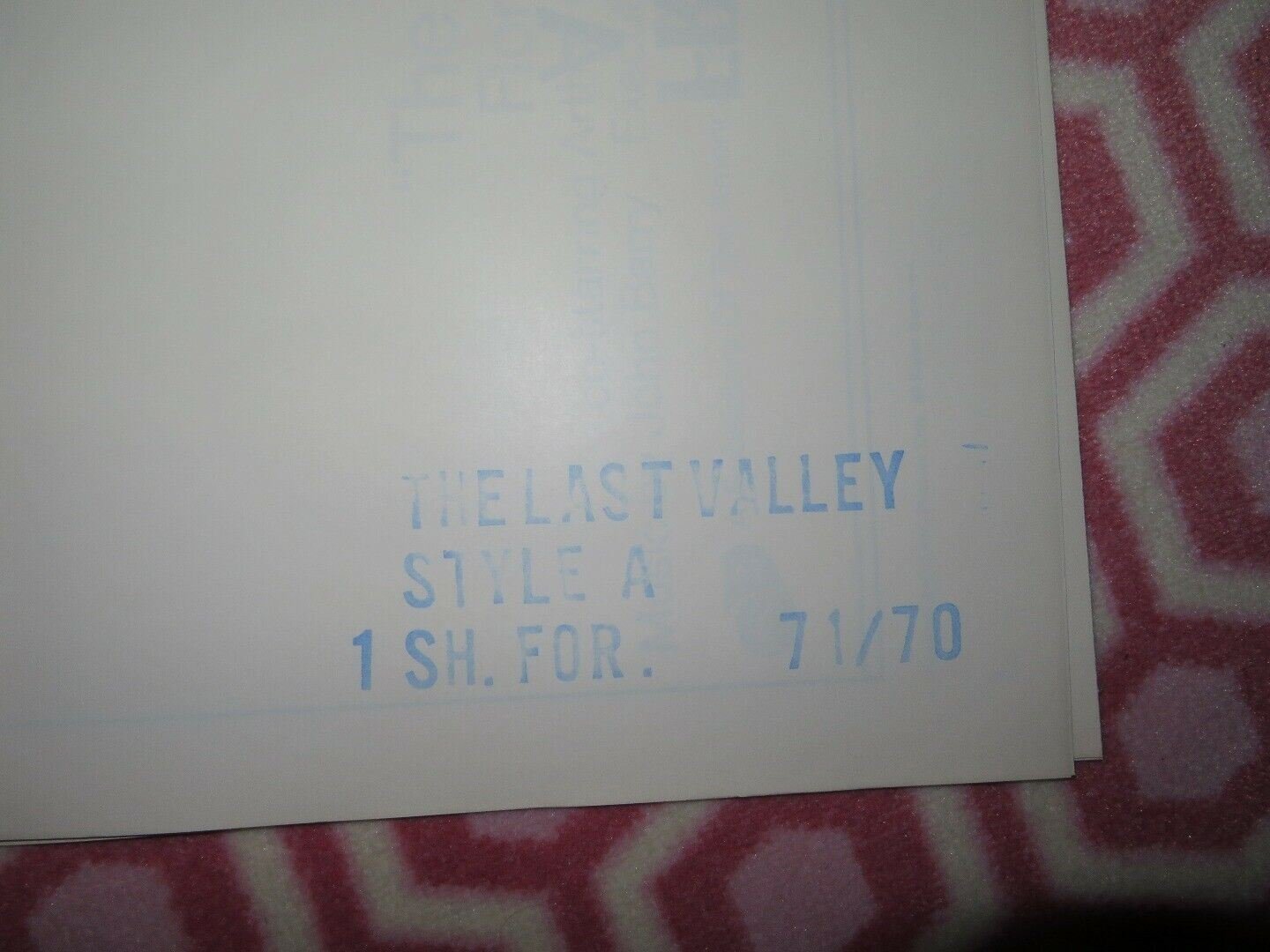 THE LAST VALLEY STYLE A US ONE SHEET POSTER MICHAEL CAINE OMAR SHARIF 1970 Movie posters