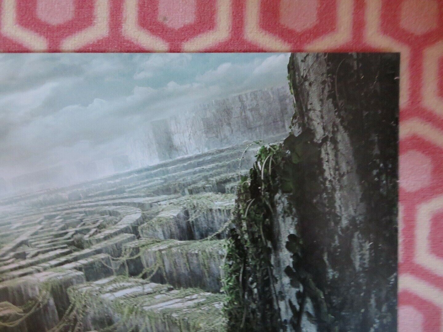 THE MAZE RUNNER VERSION B US ONE SHEET ROLLED POSTER JAMES DASHNER DYLAN O'BRIEN Movie posters