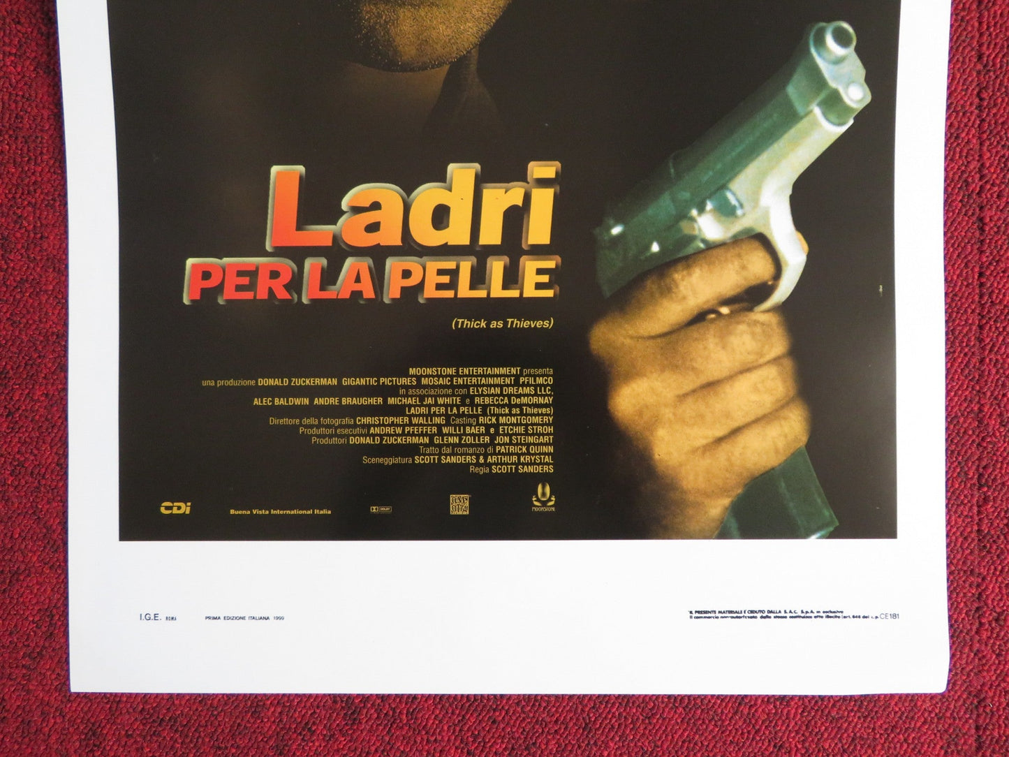 THICK AS THIEVES ITALIAN LOCANDINA POSTER ALEC BALDWIN REBECCA DEMORNAY 1999 Rendezvous Cinema Movie posters