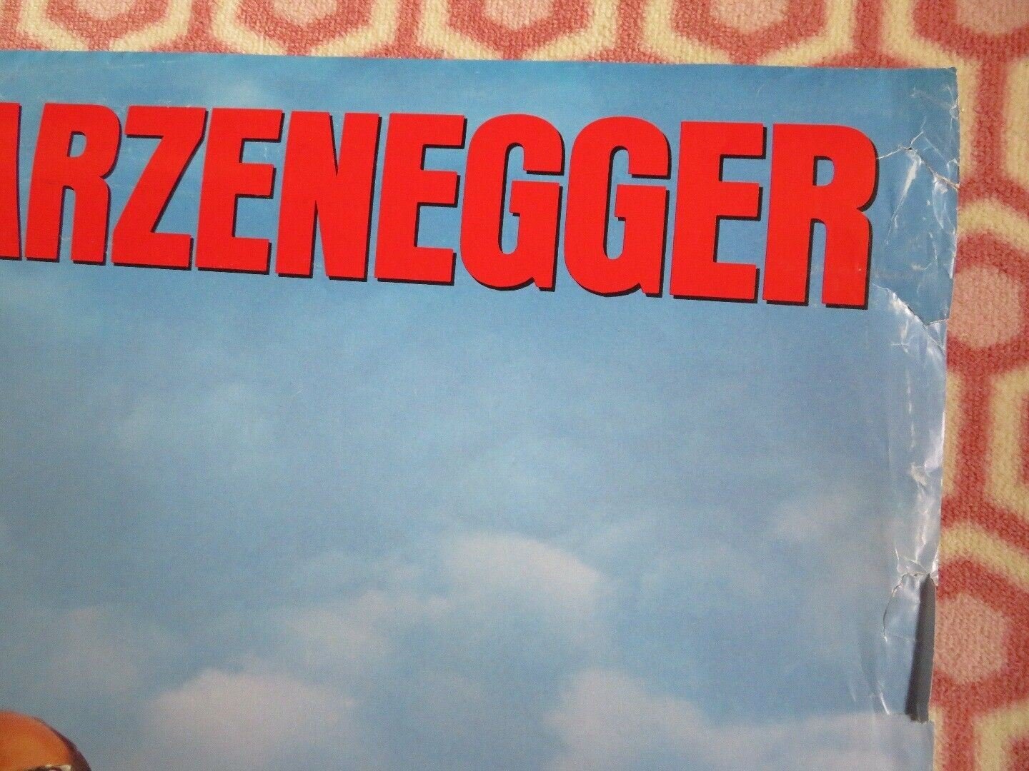 TWINS ONE SHEET ROLLED POSTER DEVITO SCHWARZENEGGER 1988 Movie posters