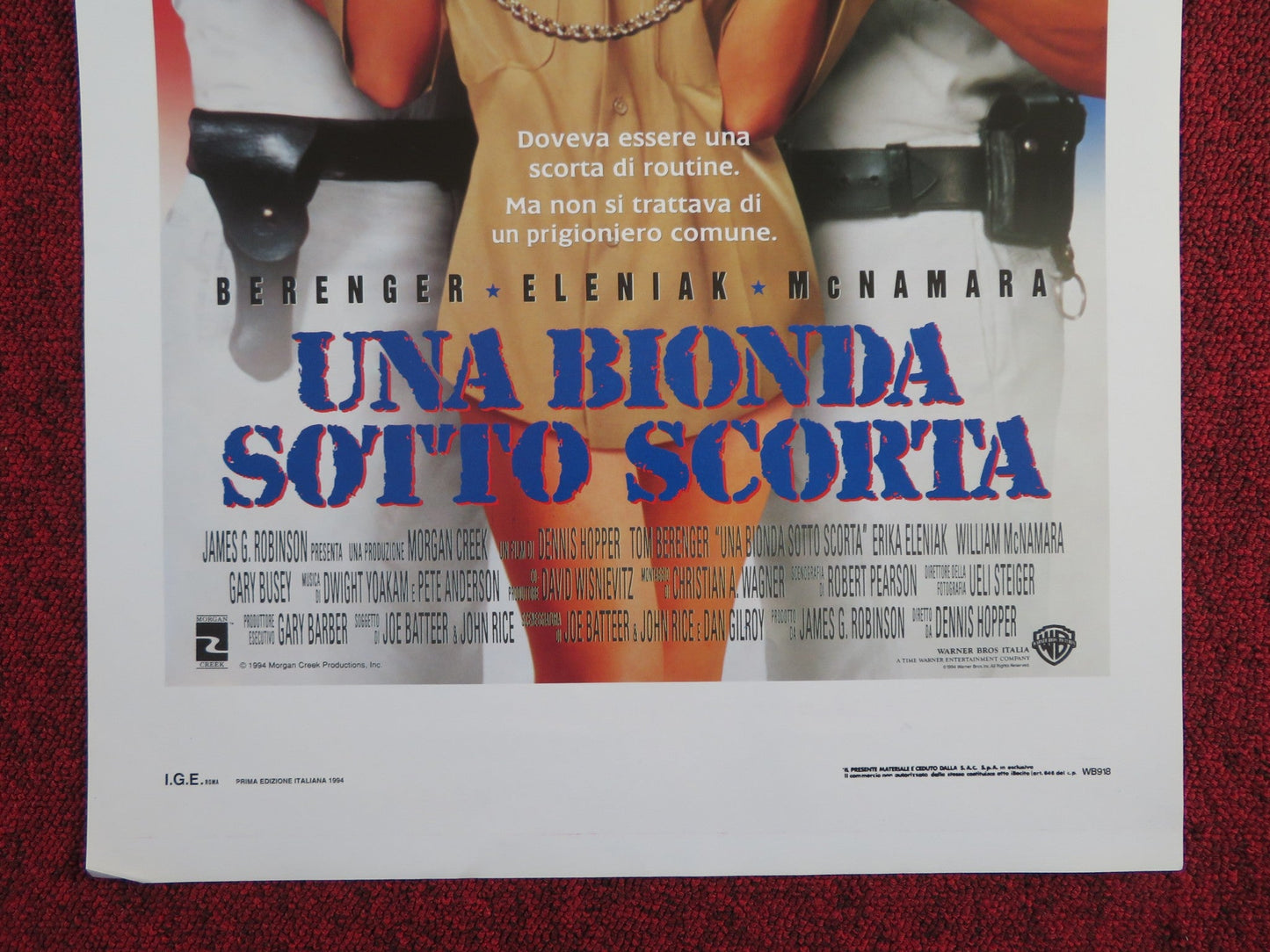 UNA BIONDA SOTTO SCORTA / CHASERS ITALIAN LOCANDINA POSTER BERENGER ELENIAK 1994 Rendezvous Cinema Movie posters