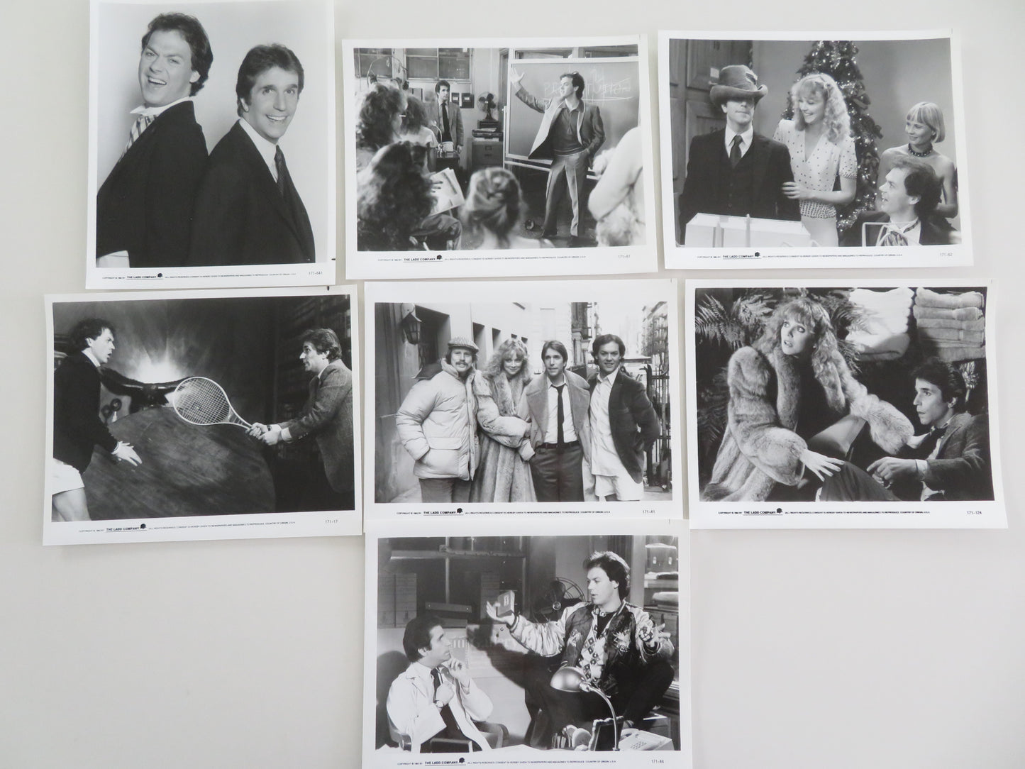 Night Shift - A Movie Still Photo Lot Of 7 Henry Winkler Michael Keaton 1982