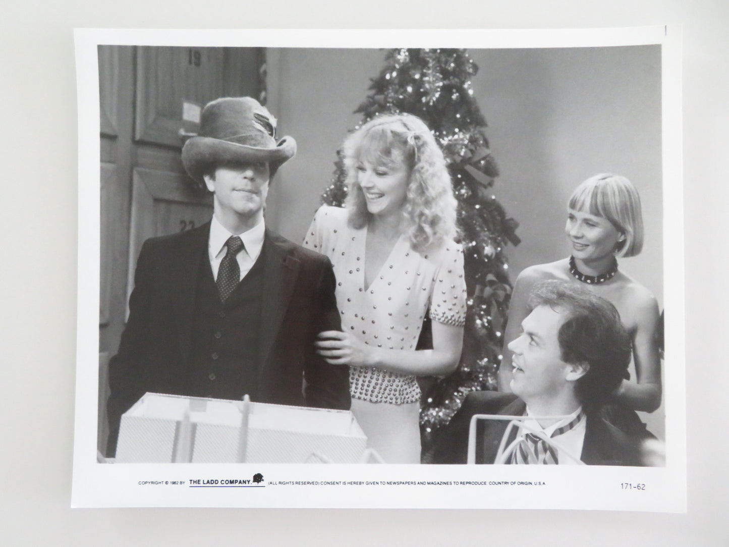 Night Shift - A Movie Still Photo Lot Of 7 Henry Winkler Michael Keaton 1982