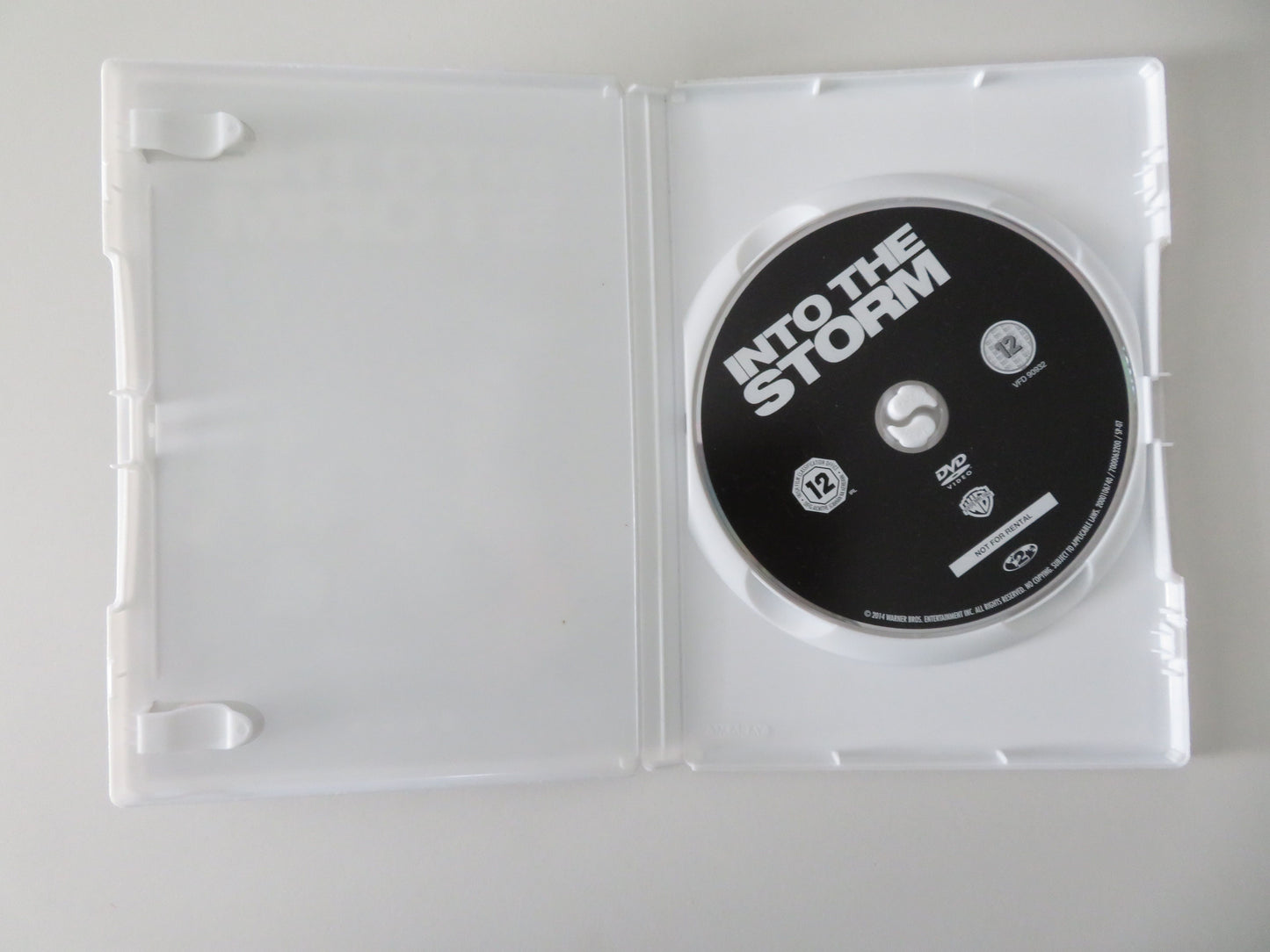 Into the Storm (DVD) Richard Armitage Sarah Wayne Callies 2014 Region 2