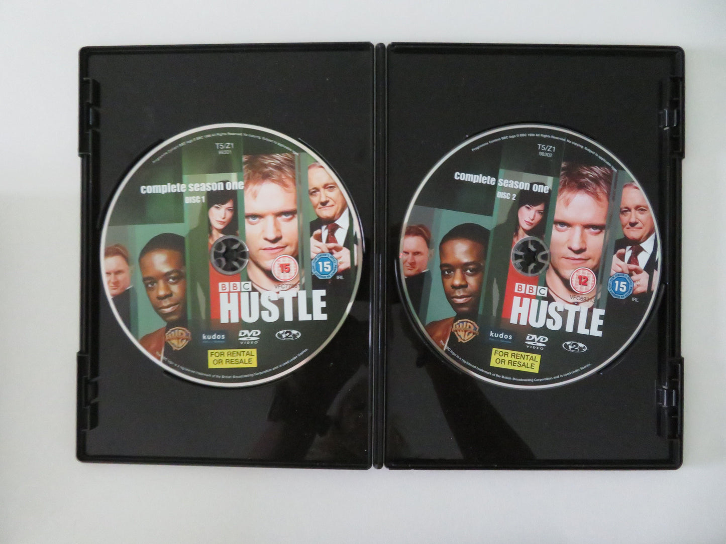 Hustle Complete Seasons, 1, 2, 3 and 4 (DVD BoxSet) R. Glenister 2004 Region 2