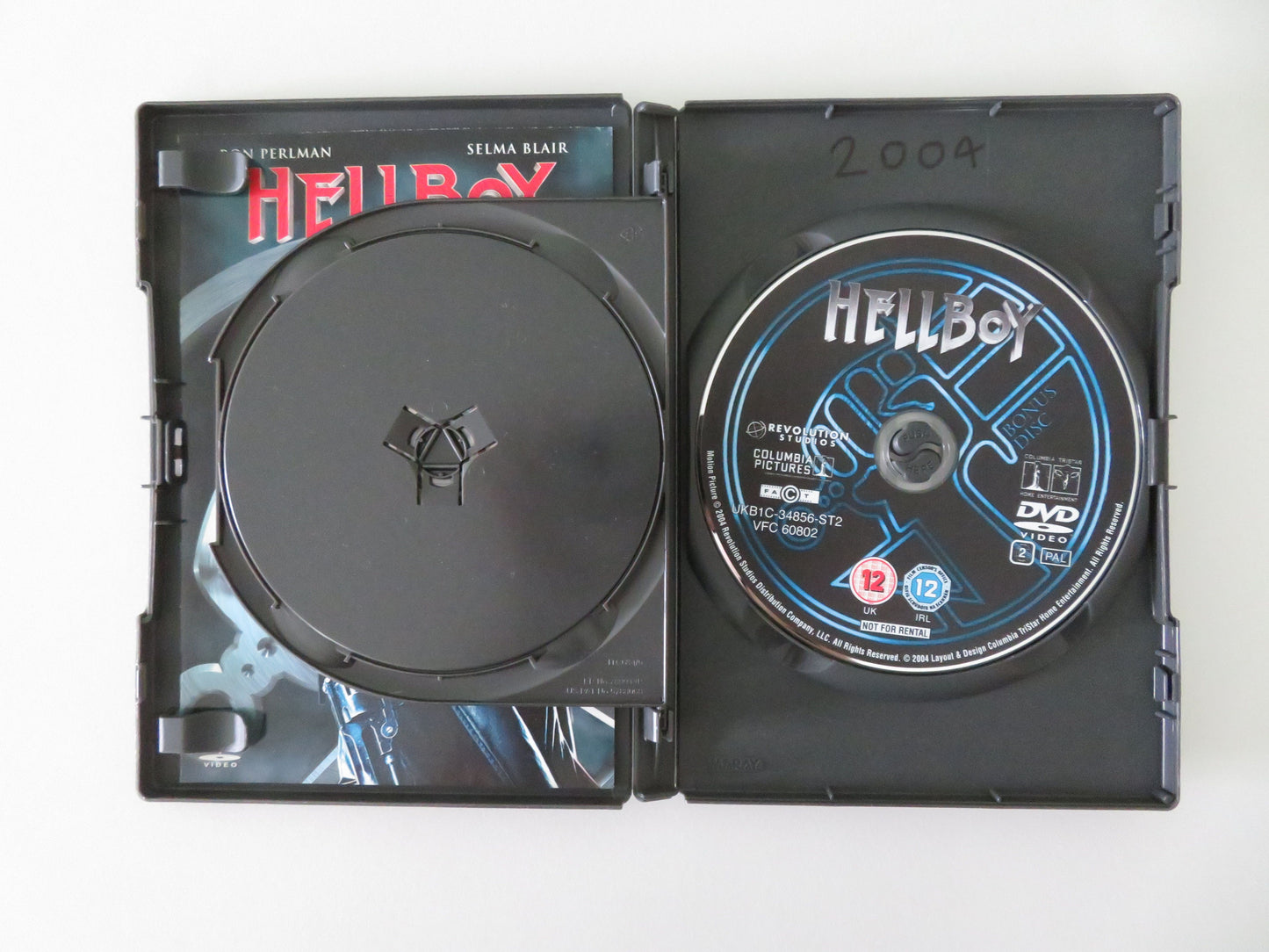Hellboy (DVD) Ron Perlman Doug Jones Selma Blair 2004 Region 2