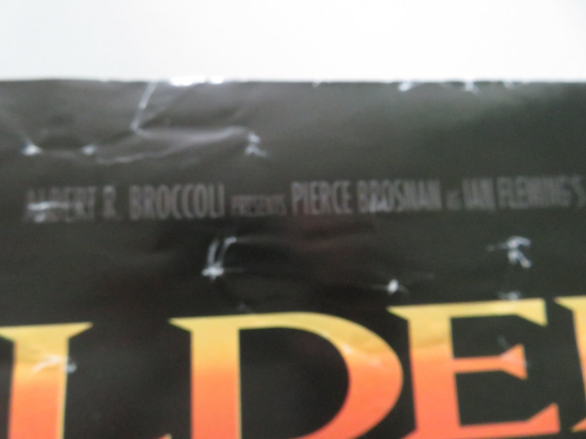 GoldenEye VHS Video Poster Rolled 007 James Bond Pierce Brosnan Sean Bean 1995