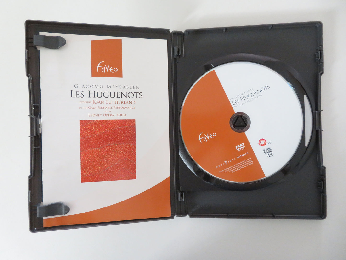 Les Huguenots - Sydney Opera House (DVD) Joan Sutherland 1990 Region All