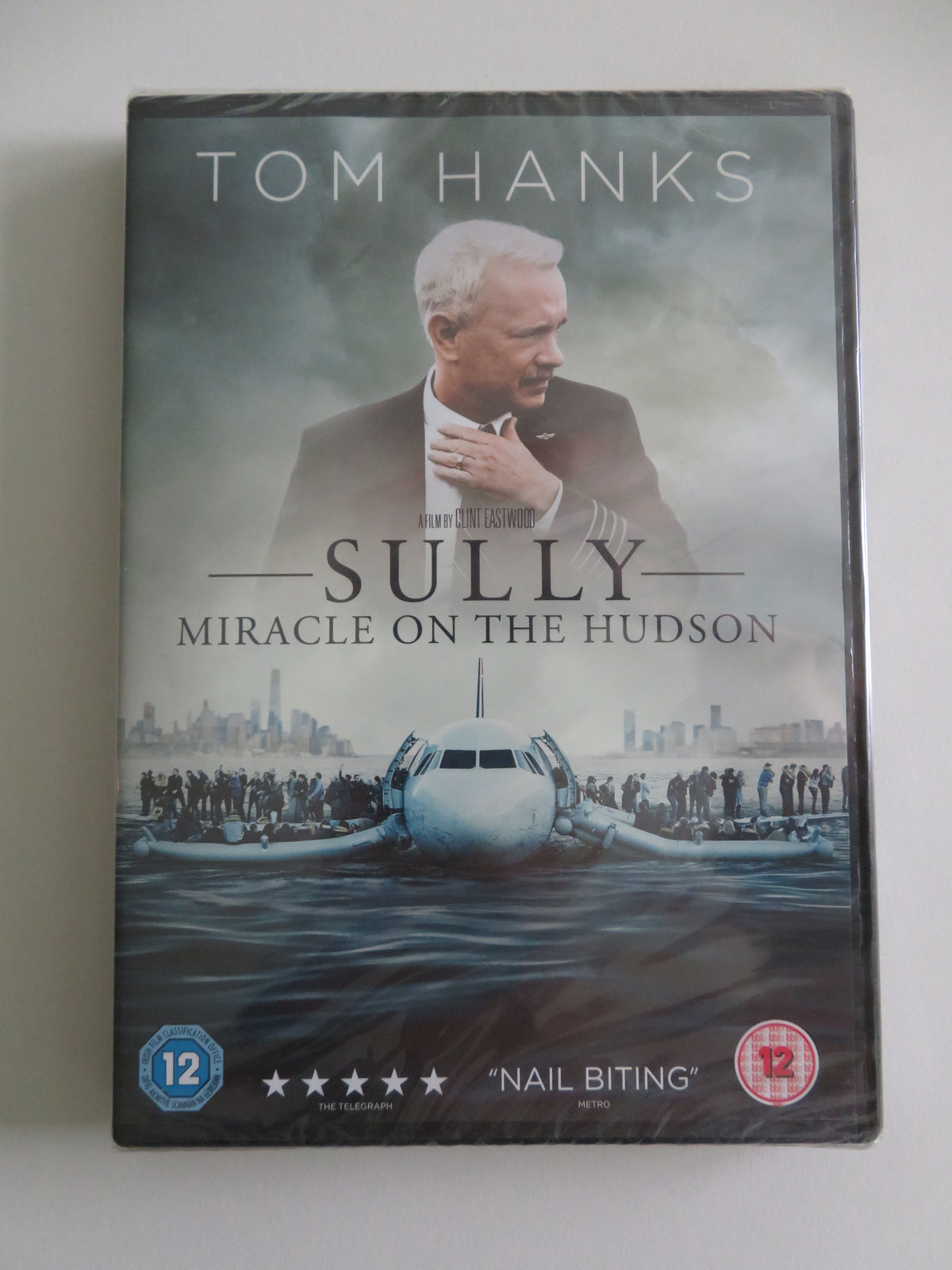 Sully (DVD) Tom Hanks Aaron Eckhart Laura Linney 2016 Region 2