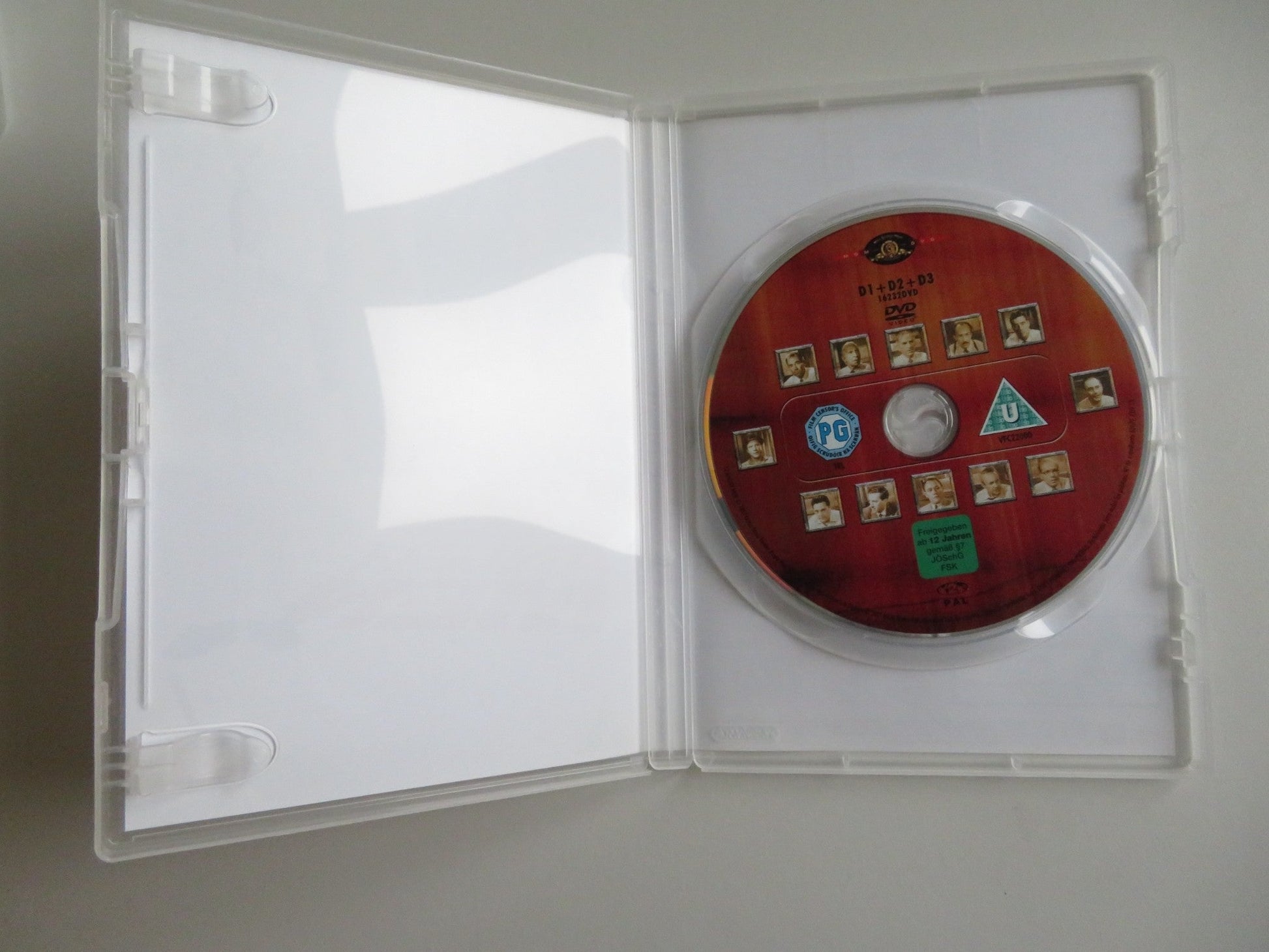 12 ANGRY MEN (DVD) HENRY FONDA LEE J. COBB 1957 REGION 2 Movie posters