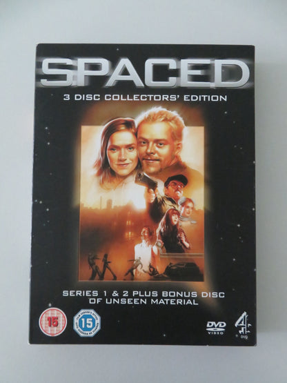 Spaced Series 1 & 2 (DVD BoxSet) Simon Pegg Jessica Hynes 1999 Region 2