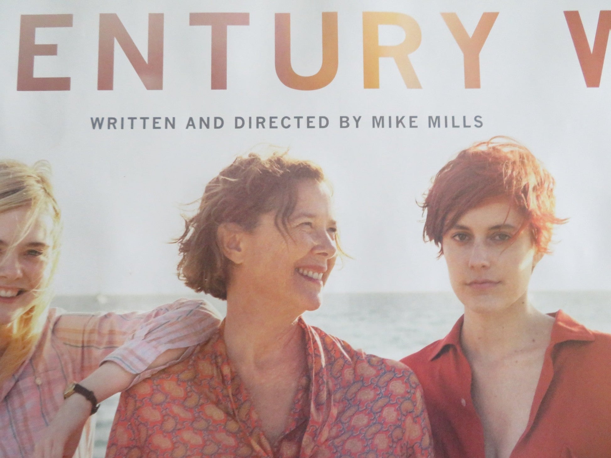 20TH CENTURY WOMEN UK QUAD ROLLED POSTER ANNETTE BENING ELLE FANNING 2016 Rendezvous Cinema Movie posters