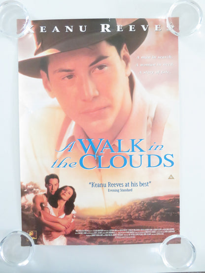 A Walk in the Clouds VHS Video Poster Keanu Reeves Aitana Sánchez-Gijón 1995