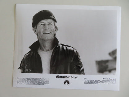 Almost an Angel Movie Still Photo Lot Of 4 Paul Hogan Linda Kozlowski 1990