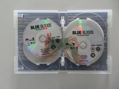 Blue Bloods - The Second Season (DVD BoxSet) Tom Selleck 2011 Region 2