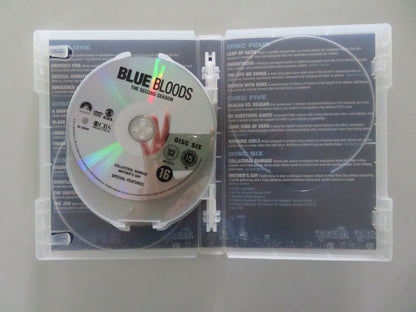 Blue Bloods - The Second Season (DVD BoxSet) Tom Selleck 2011 Region 2