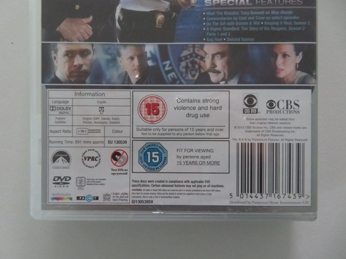 Blue Bloods - The Second Season (DVD BoxSet) Tom Selleck 2011 Region 2