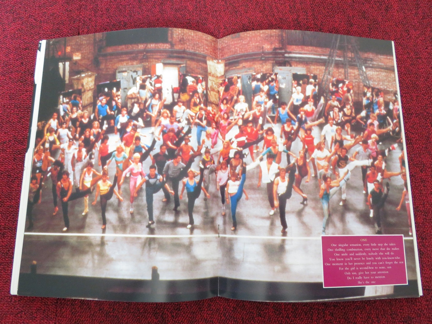 A CHORUS LINE JAPANESE BROCHURE / PRESS BOOK RICHARD ATTENBOROUGH 1985 - Rendezvous Cinema