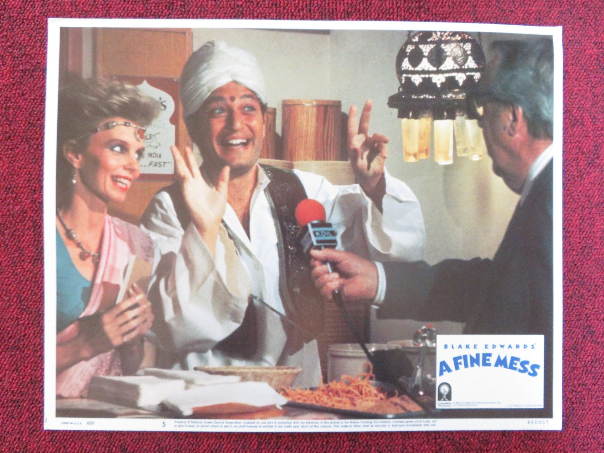 A FINE MESS US LOBBY CARD FULL SET TED DANSON HOWIE MANDEL 1986 Rendezvous Cinema Movie posters