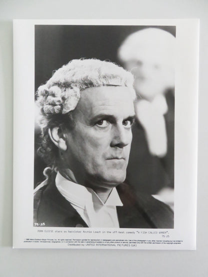 A FISH CALLED WANDA - B MOVIE STILL PHOTO LOT OF 5 JOHN CLEESE J LEE CURTIS 1988 Movie posters