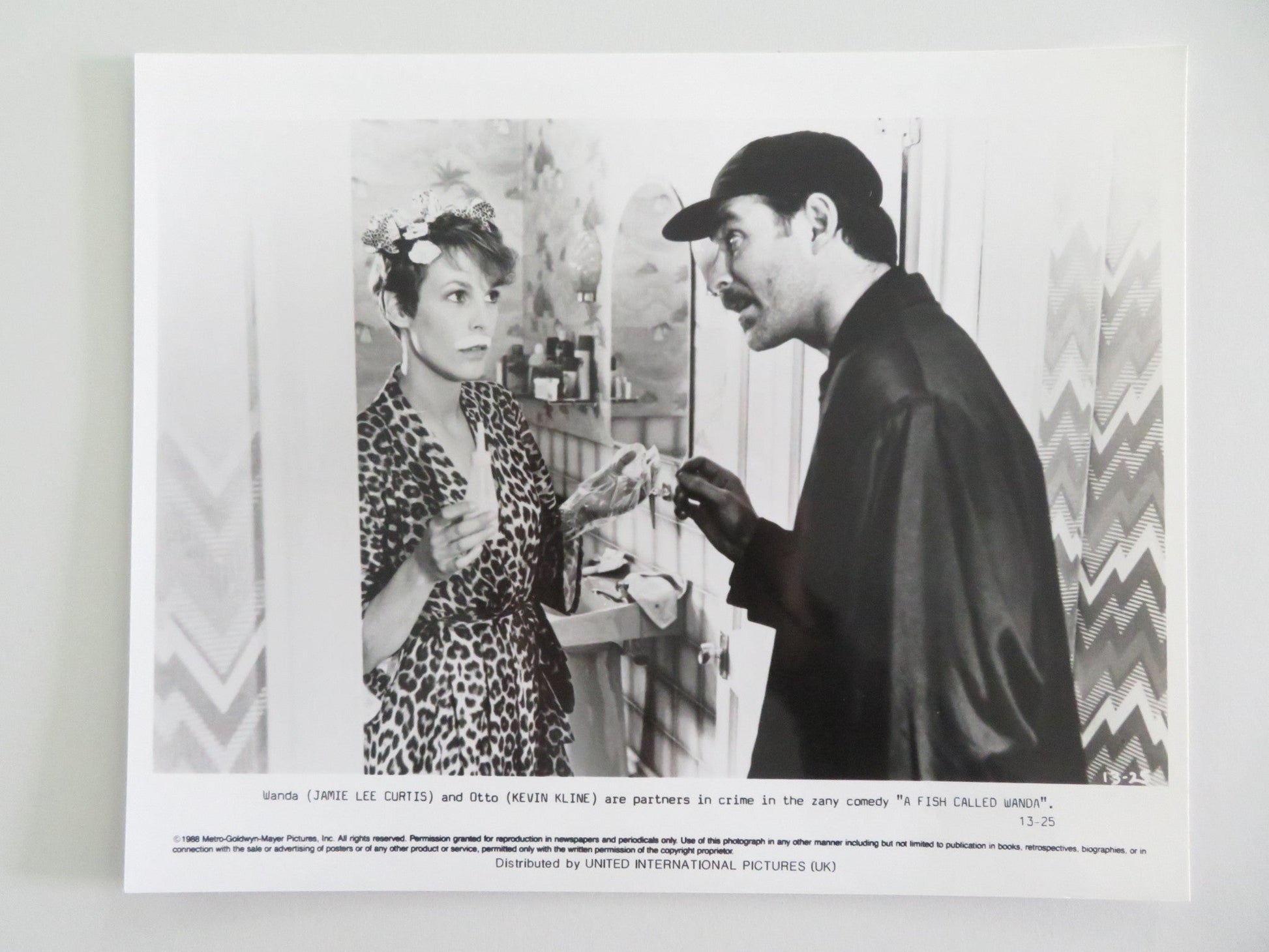 A FISH CALLED WANDA - B MOVIE STILL PHOTO LOT OF 5 JOHN CLEESE J LEE CURTIS 1988 Movie posters