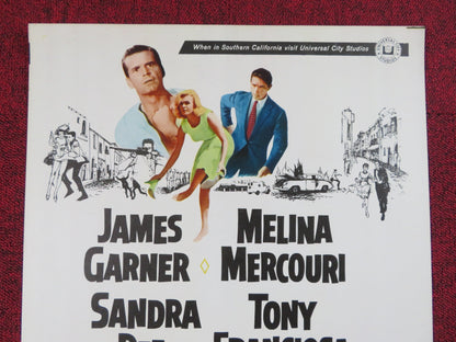 A MAN COULD GET KILLED US INSERT POSTER JAMES GARNER SANDRA DEE 1966 - Rendezvous Cinema