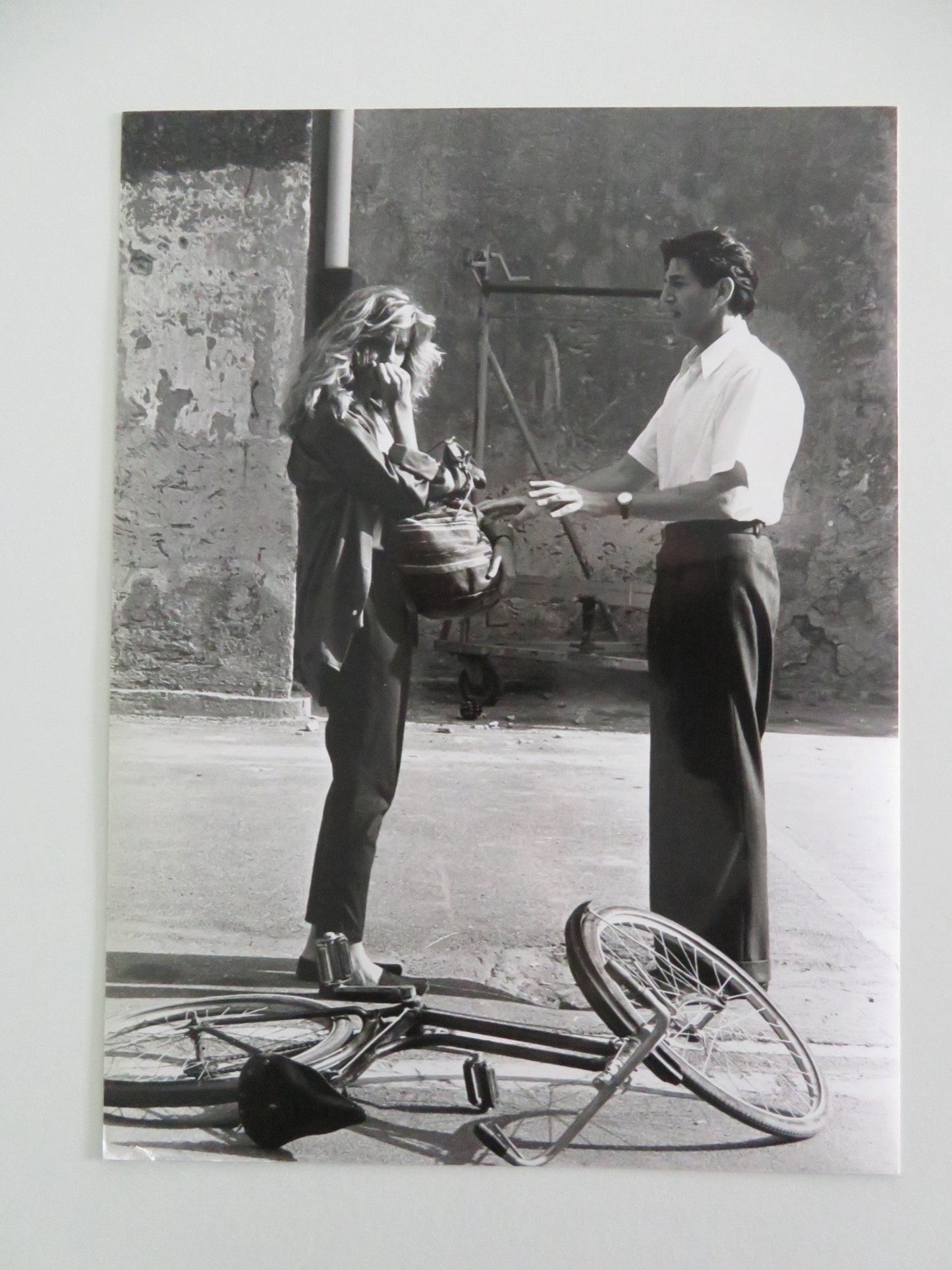 A MAN IN LOVE MOVIE STILL PHOTO LOT OF 2 PETER COYOTE GRETA SCACCHI 1987 Movie posters