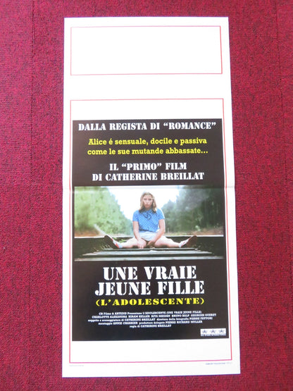 A REAL YOUNG GIRL ITALIAN LOCANDINA POSTER CHARLOTTE ALEXANDRA HIRAM KELLER 1976 - Rendezvous Cinema