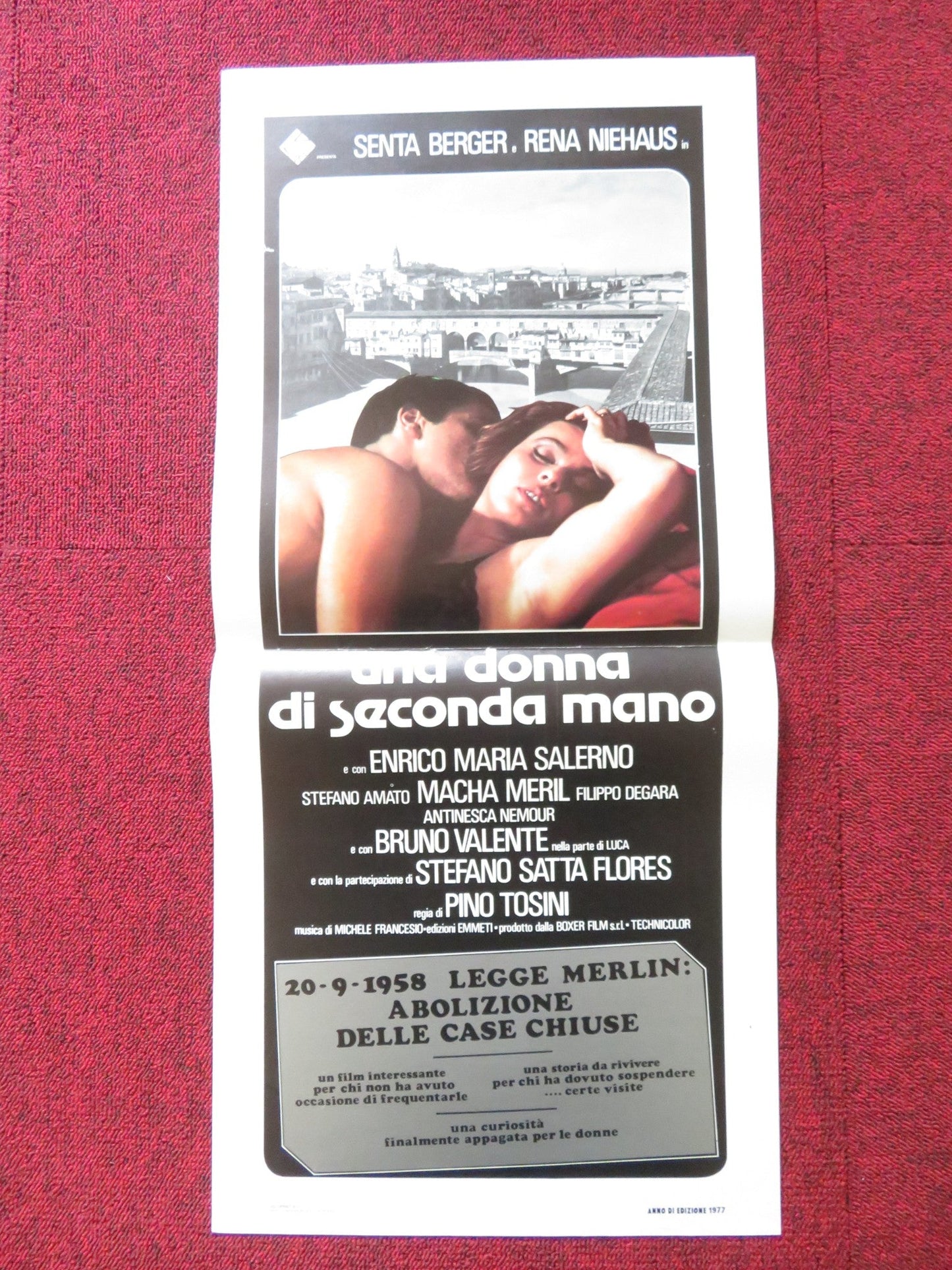 A SECOND HAND LADY ITALIAN LOCANDINA POSTER SENTA BERGER BRUNO VALENTE 1977 - Rendezvous Cinema
