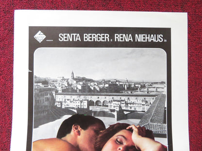 A SECOND HAND LADY ITALIAN LOCANDINA POSTER SENTA BERGER BRUNO VALENTE 1977 - Rendezvous Cinema